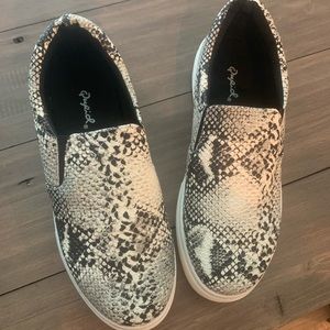 Qupid Snakeskin Shoes